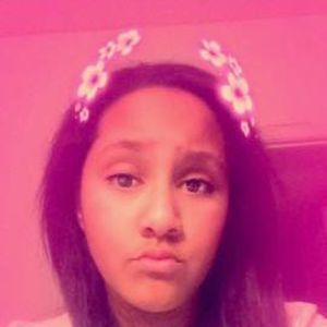 Meet your Posher, Rebekah